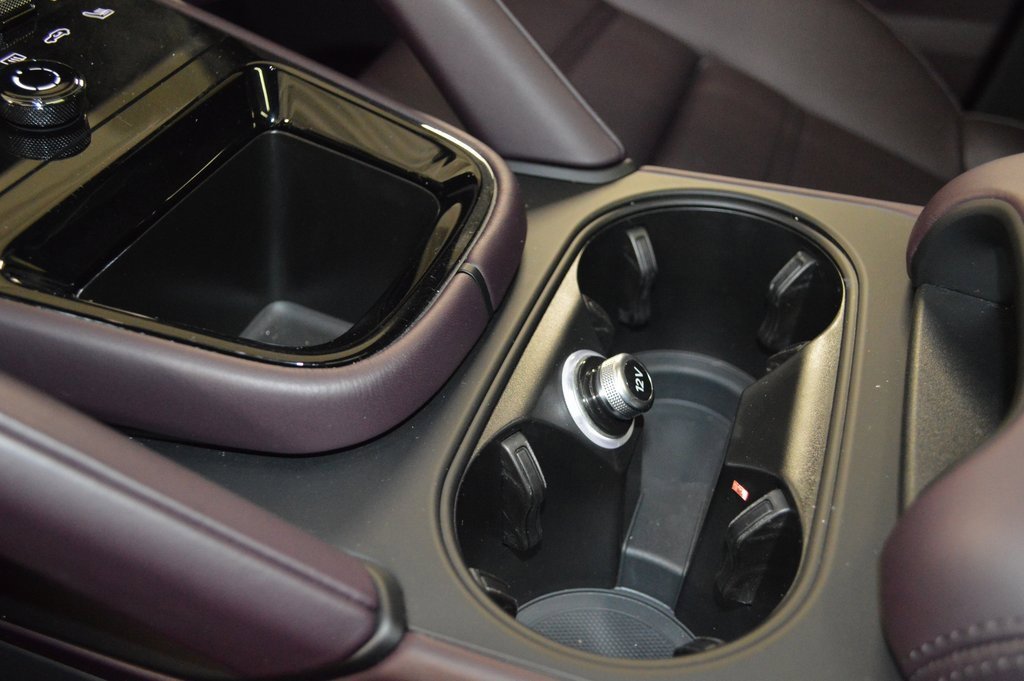 Certified 2025 Porsche Cayenne Coupe image 34