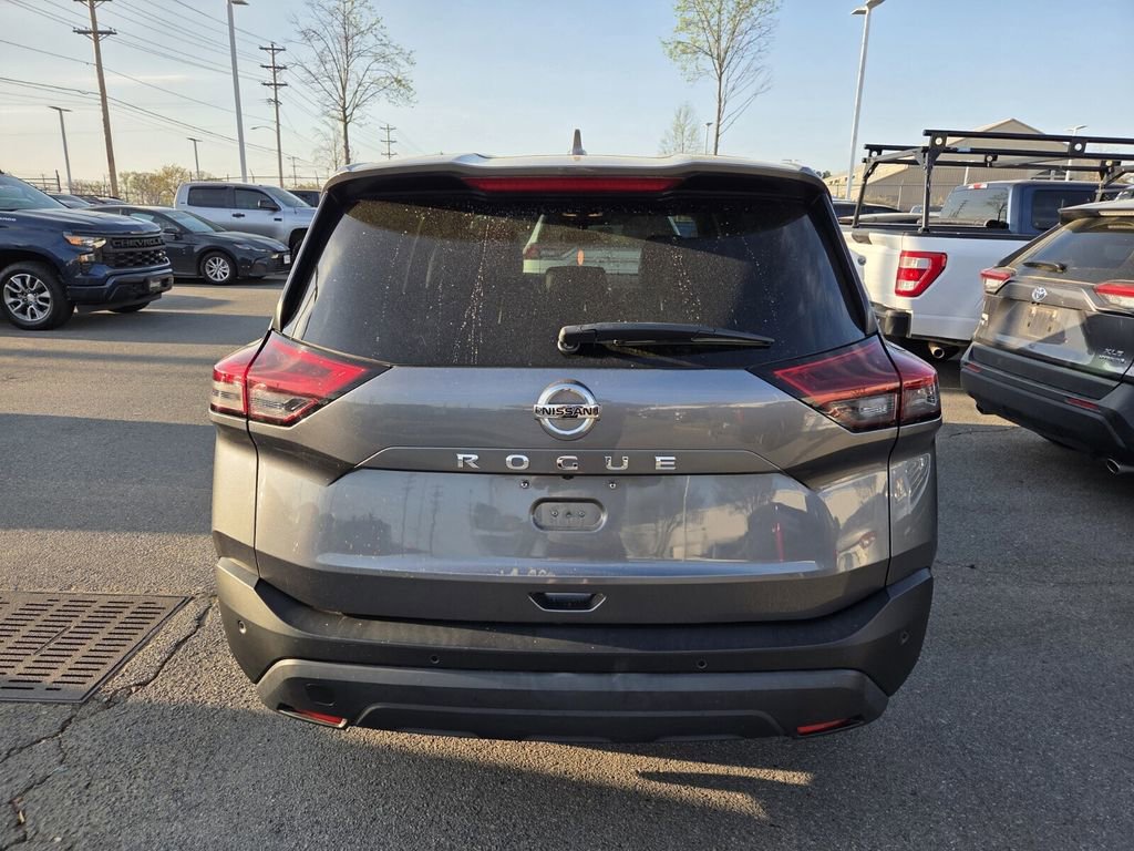 Used 2021 Nissan Rogue S image 7