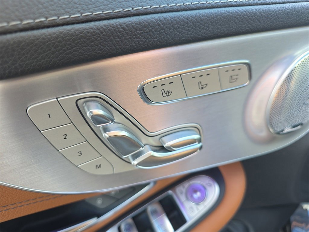 Used 2021 Mercedes-Benz C 43 AMG 4MATIC Cabriolet image 11