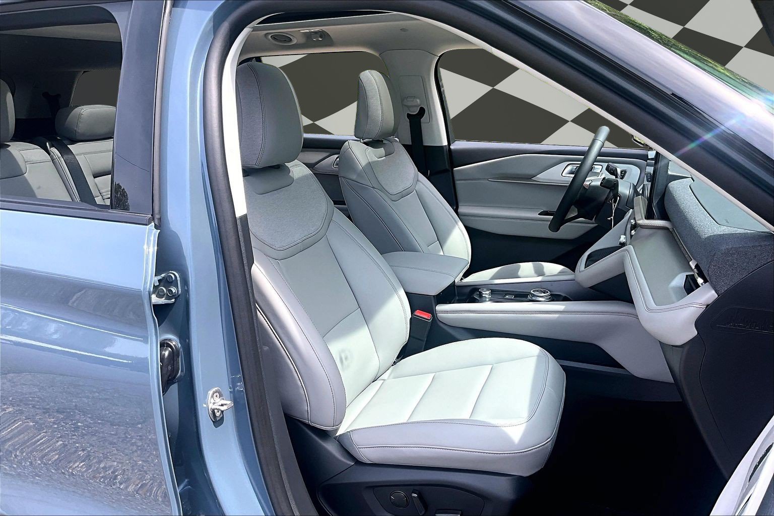 New 2026 Ford Explorer Active w/ Active Comfort Package AWD/4WD image 30