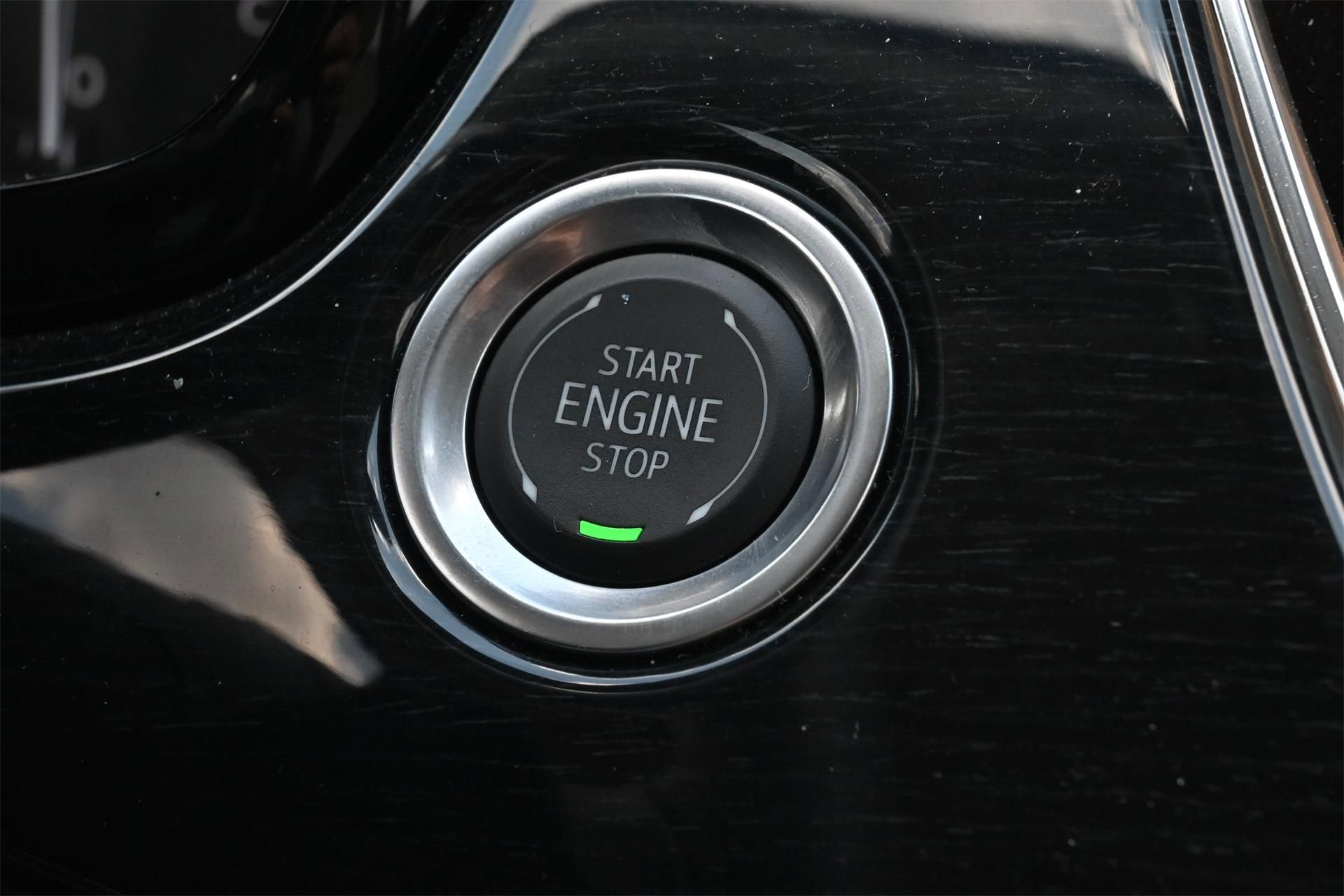 New 2025 Cadillac XT6 Premium Luxury w/ Technology Package image 16