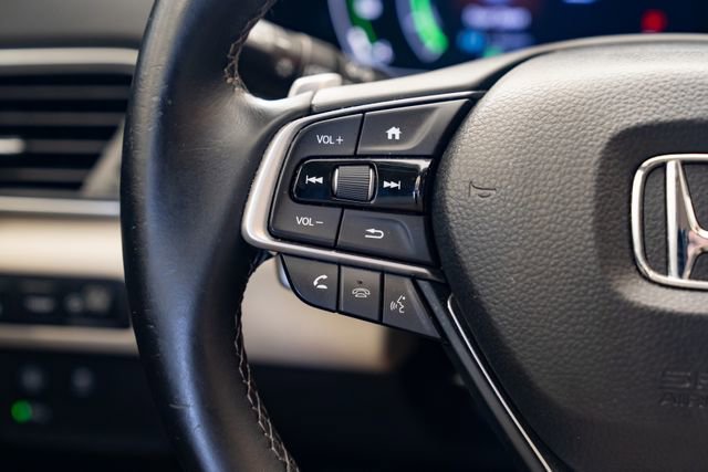 Used 2019 Honda Accord Touring image 16