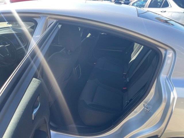 Used 2022 Dodge Charger SXT RWD image 8