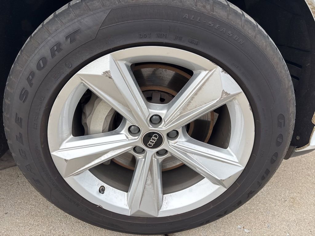 Used 2023 Audi Q7 3.0T Premium image 10
