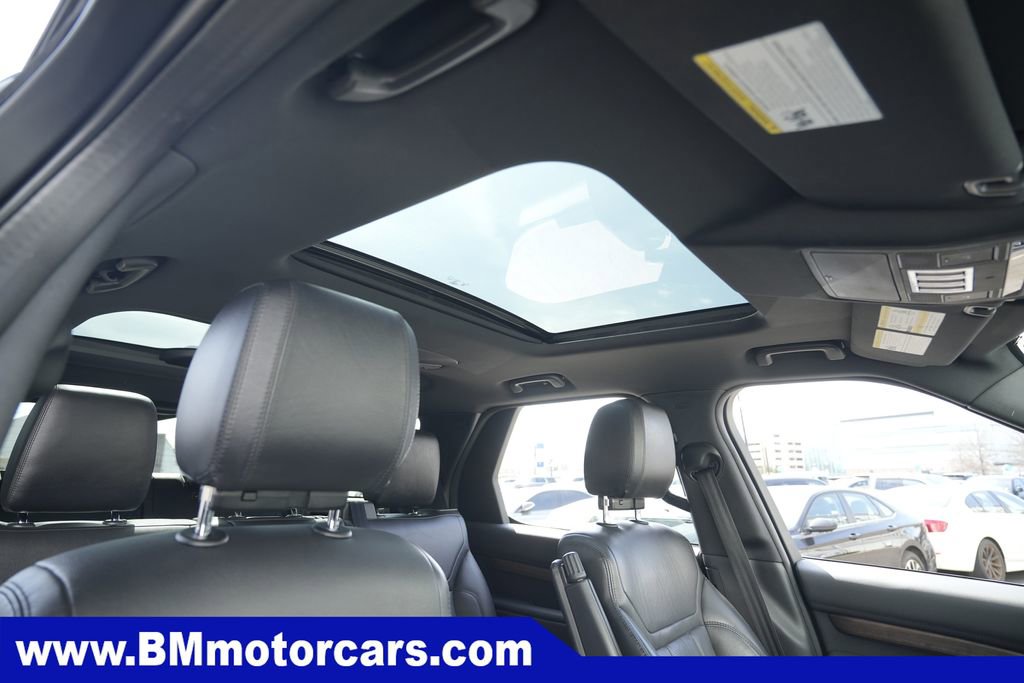 Used 2019 Land Rover Discovery HSE AWD/4WD image 34