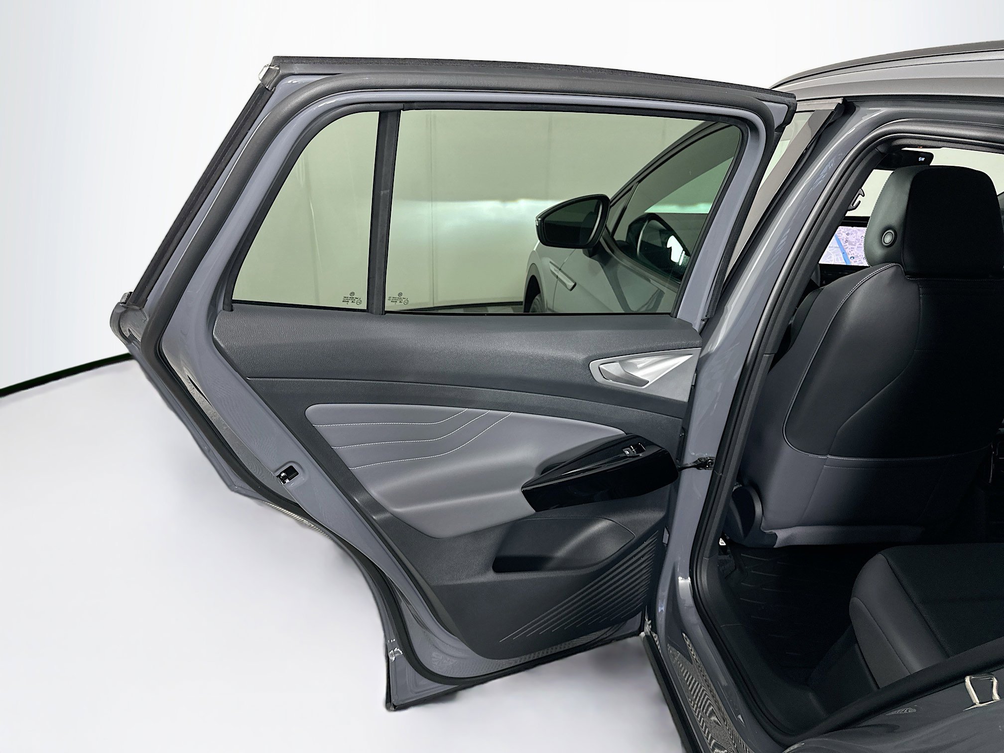 Used 2023 Volkswagen ID.4 S RWD image 26