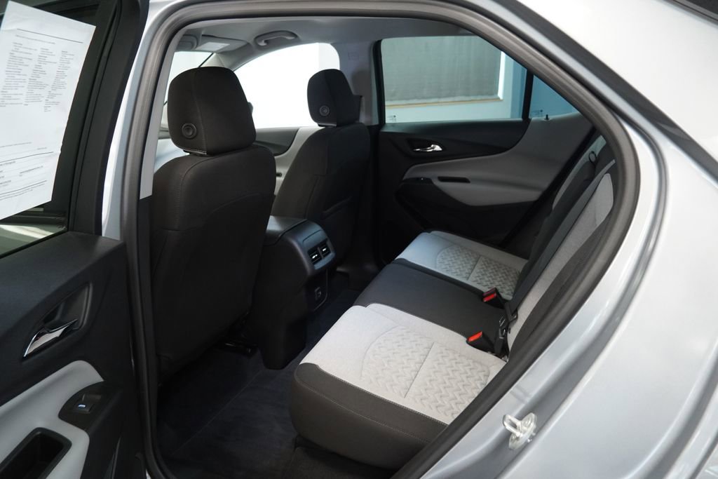 Used 2023 Chevrolet Equinox LS w/ LS Convenience Package image 20