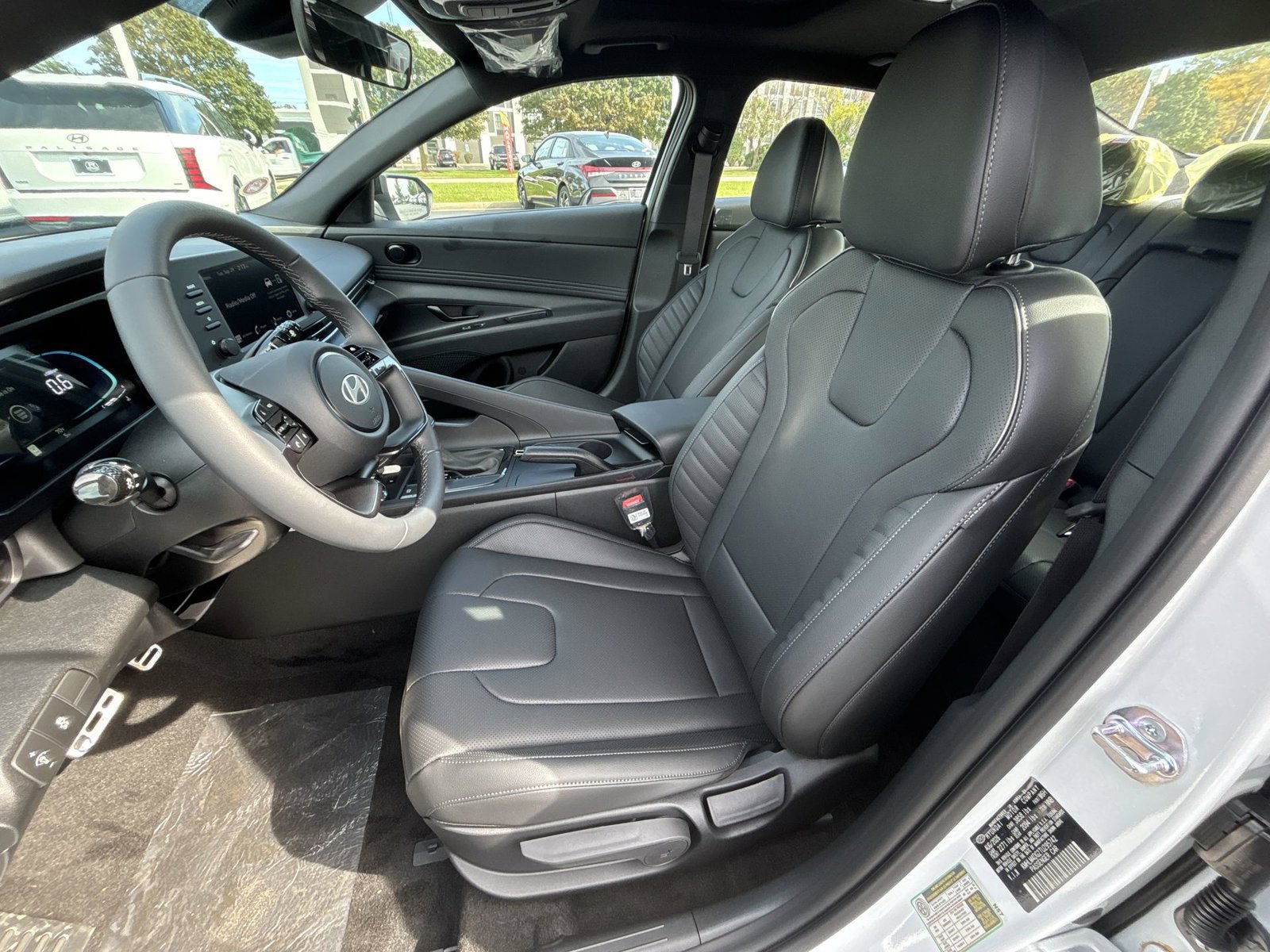 New 2026 Hyundai Elantra SEL Sport FWD image 12