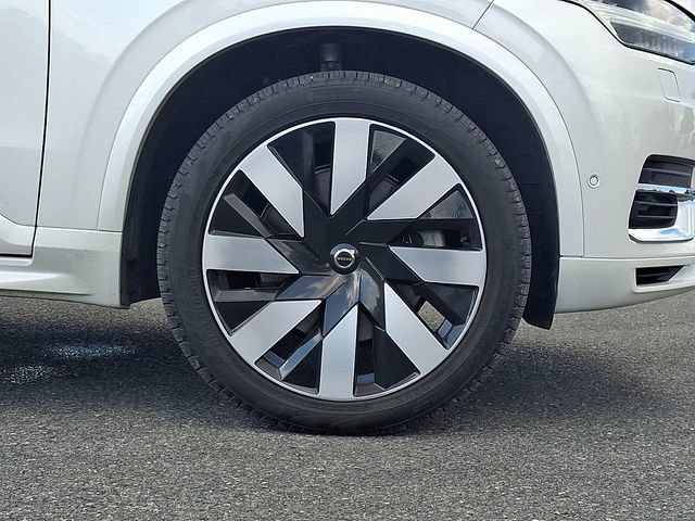 Used 2025 Volvo XC90 T8 Ultra w/ Lounge Package AWD/4WD image 8