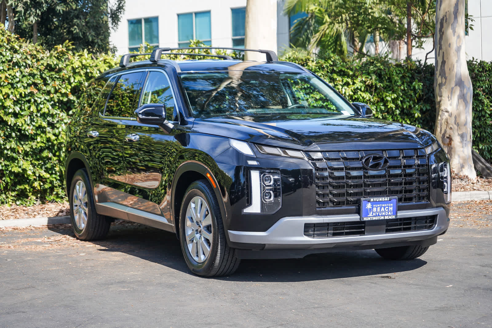 Used 2024 Hyundai Palisade SEL FWD image 3