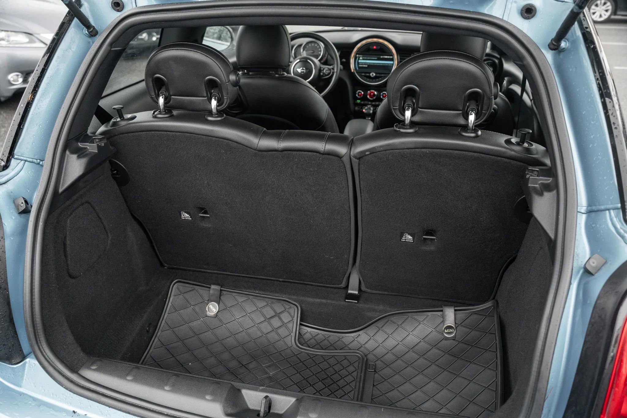 Used 2019 MINI Cooper 2-Door Hardtop image 9