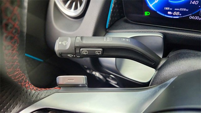 Used 2024 Mercedes-Benz EQB 250+ image 40