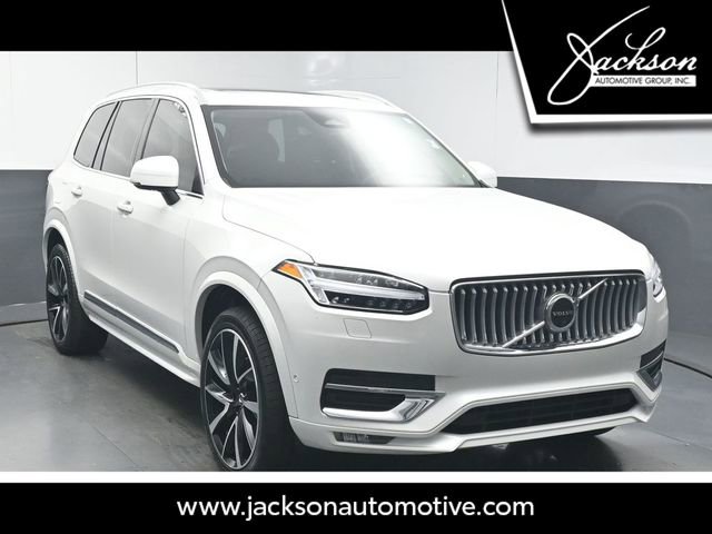 Used 2023 Volvo XC90 B6 Plus w/ Protection Package