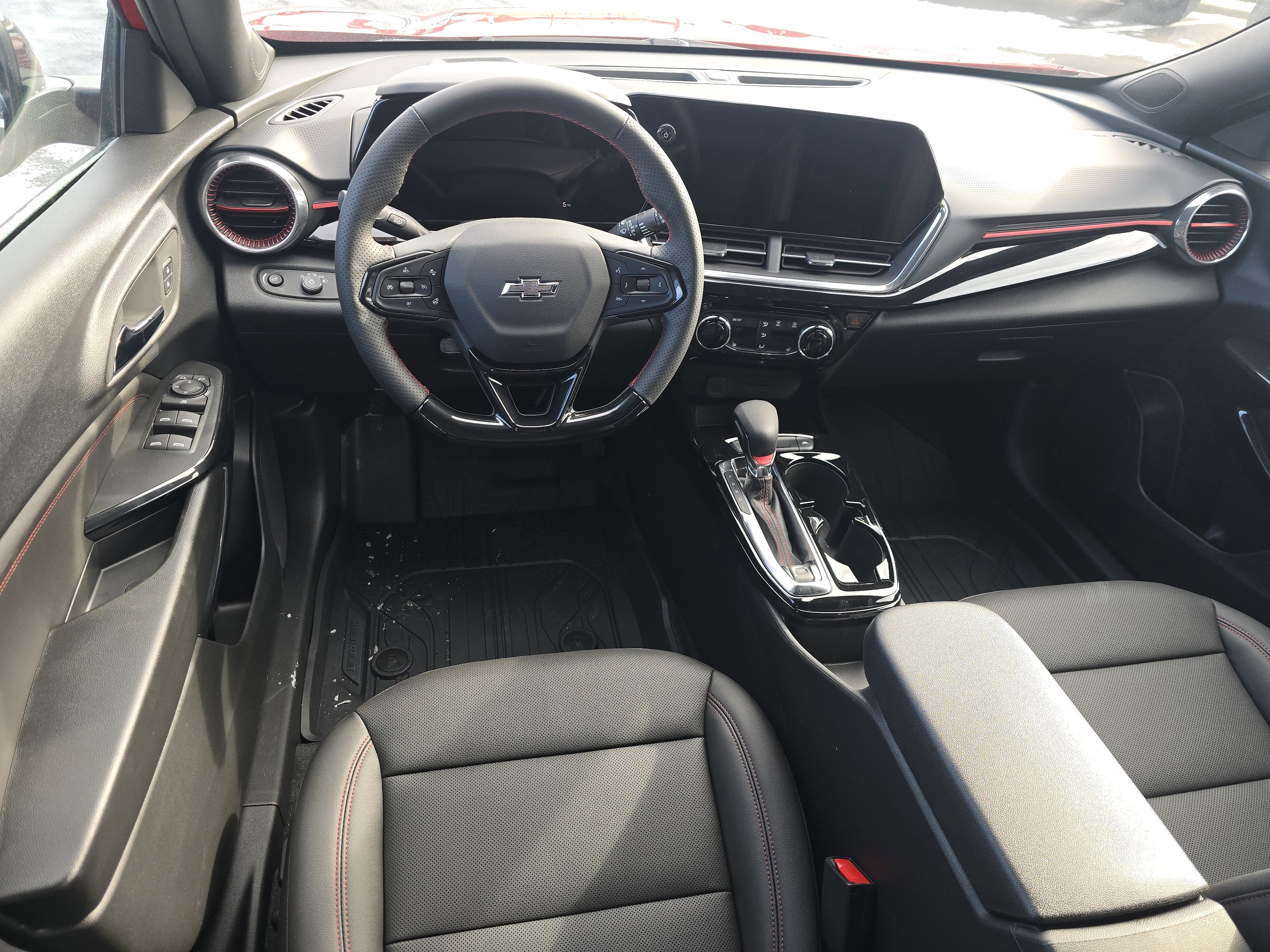 New 2026 Chevrolet Trax RS w/ Driver Confidence Package image 24