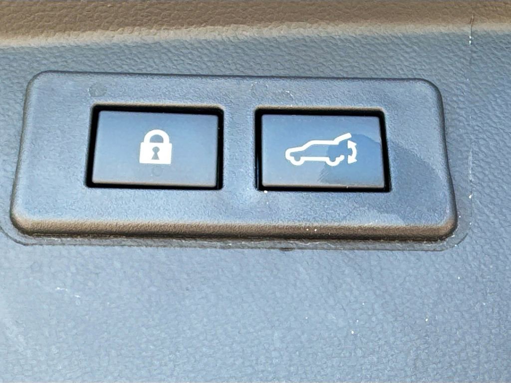 Certified 2025 Subaru Outback Premium w/ Popular Package #1 image 37