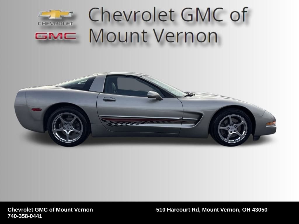 Used 2002 Chevrolet Corvette Coupe w/ Preferred Equipment Group2 image 7