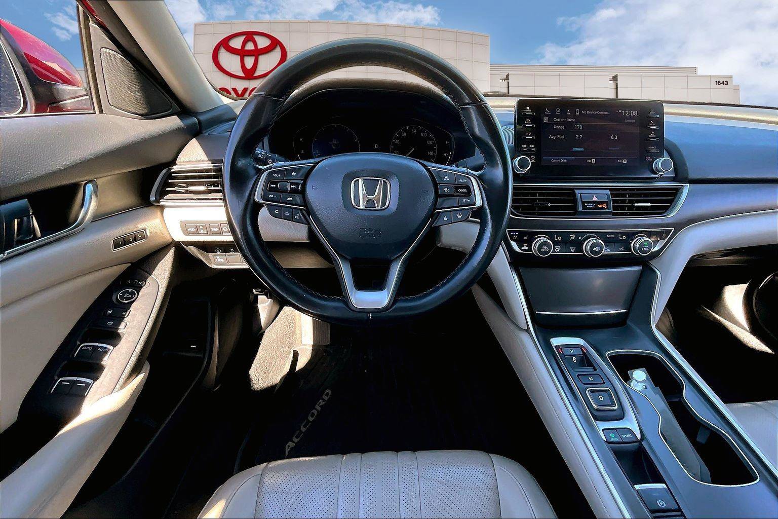 Used 2022 Honda Accord Touring image 5