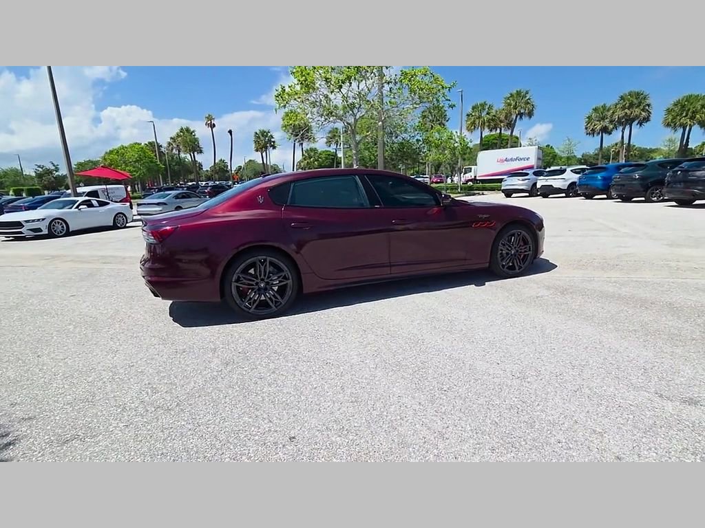 Used 2022 Maserati Quattroporte Trofeo RWD image 37
