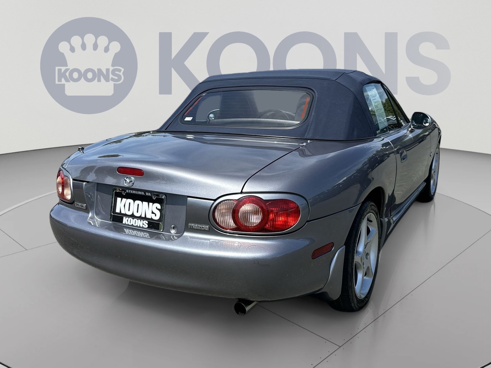 Used 2003 MAZDA MX-5 Miata RWD image 11