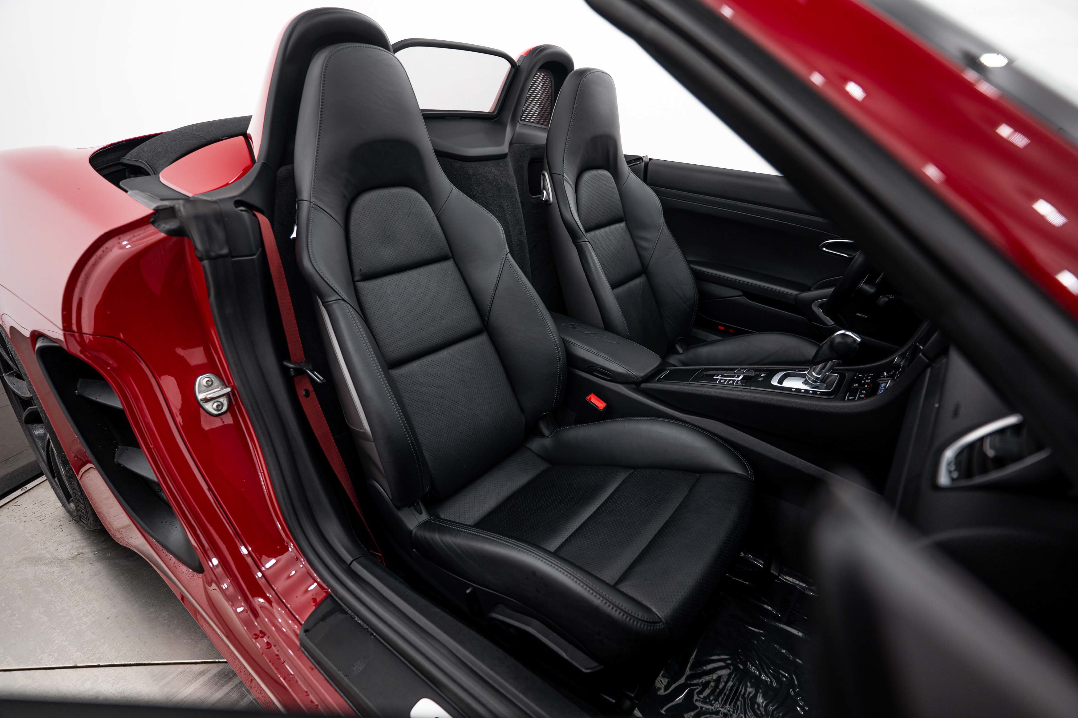 Certified 2018 Porsche 718 Boxster GTS RWD image 15