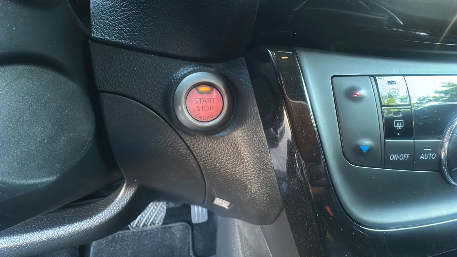 Used 2019 Nissan Sentra SL FWD image 20