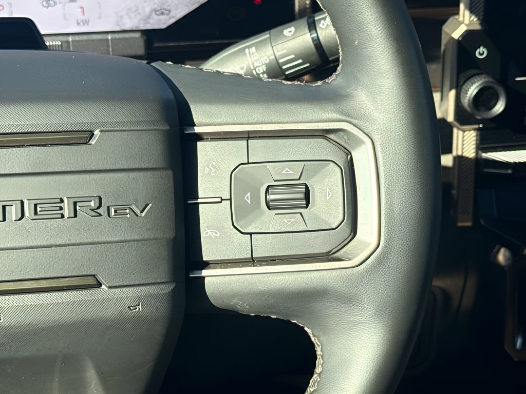 Used 2024 GMC Hummer EV 2X w/ Extreme Off-Road Package AWD/4WD image 15