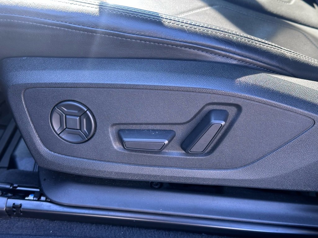 Used 2023 Audi Q3 2.0T Premium Plus w/ Premium Plus Package image 16