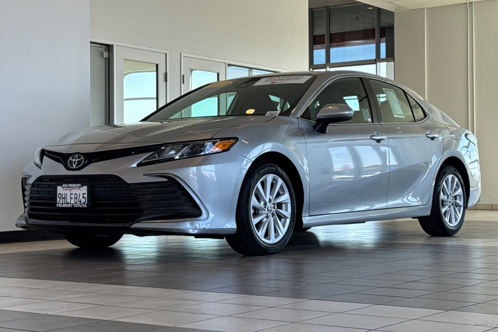 Certified 2023 Toyota Camry LE FWD image 8