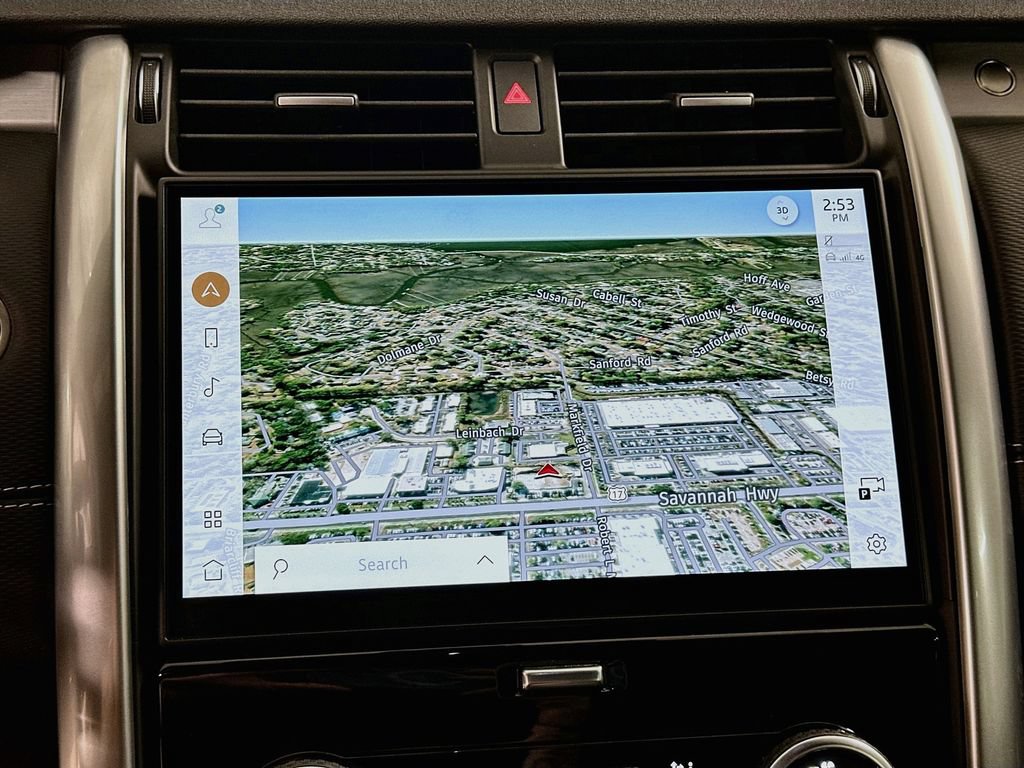 Certified 2025 Land Rover Discovery Dynamic SE AWD/4WD image 14