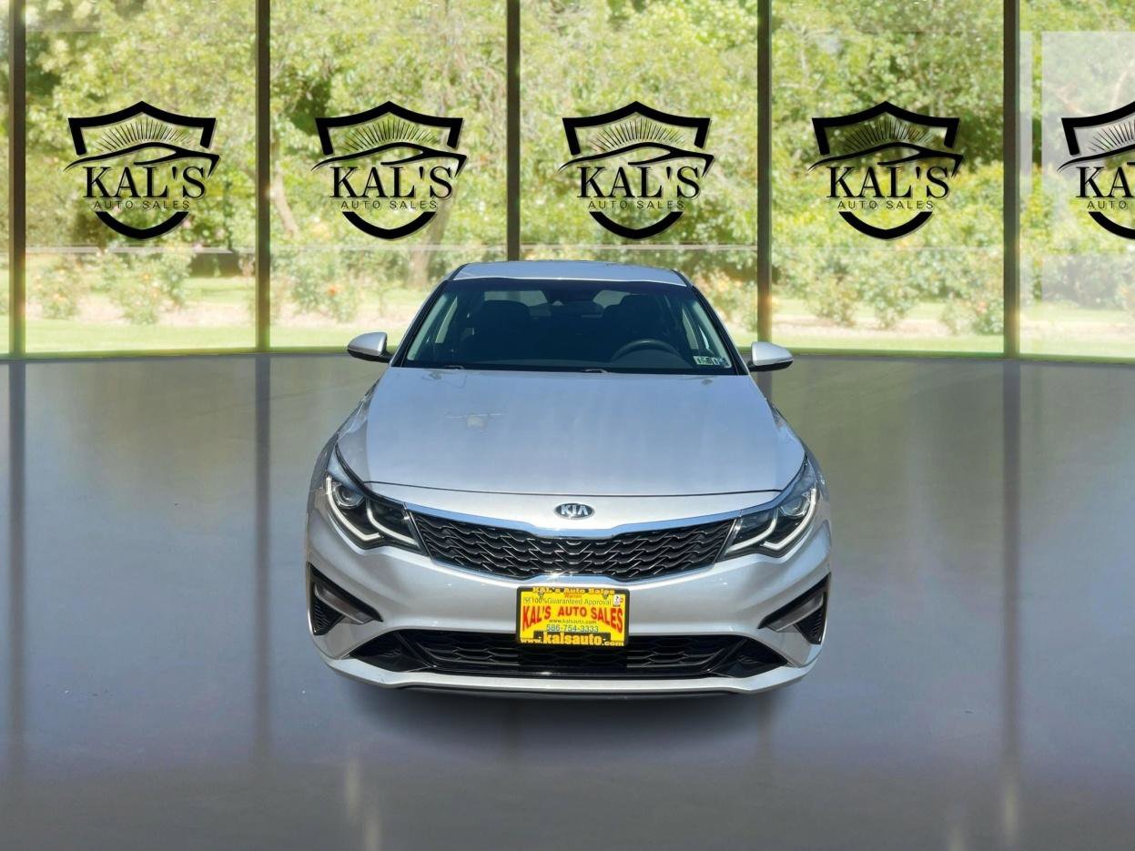 Used 2019 Kia Optima LX w/ LX 17" Wheel Package FWD image 2