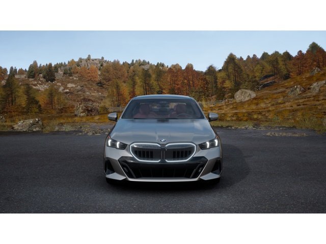 New 2027 BMW 530i RWD image 3