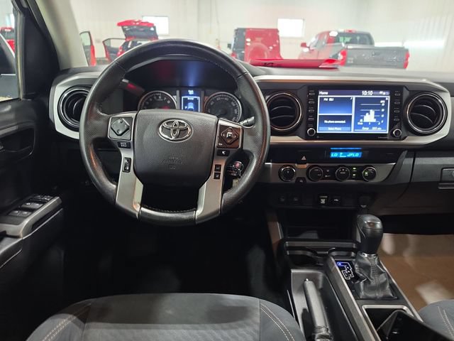 Used 2021 Toyota Tacoma SR5 w/ Trail Edition AWD/4WD image 10