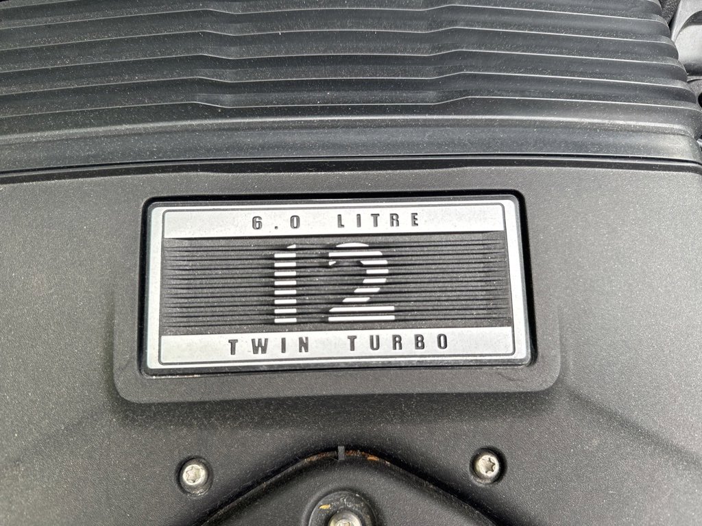 Used 2018 Bentley Bentayga Activity image 53