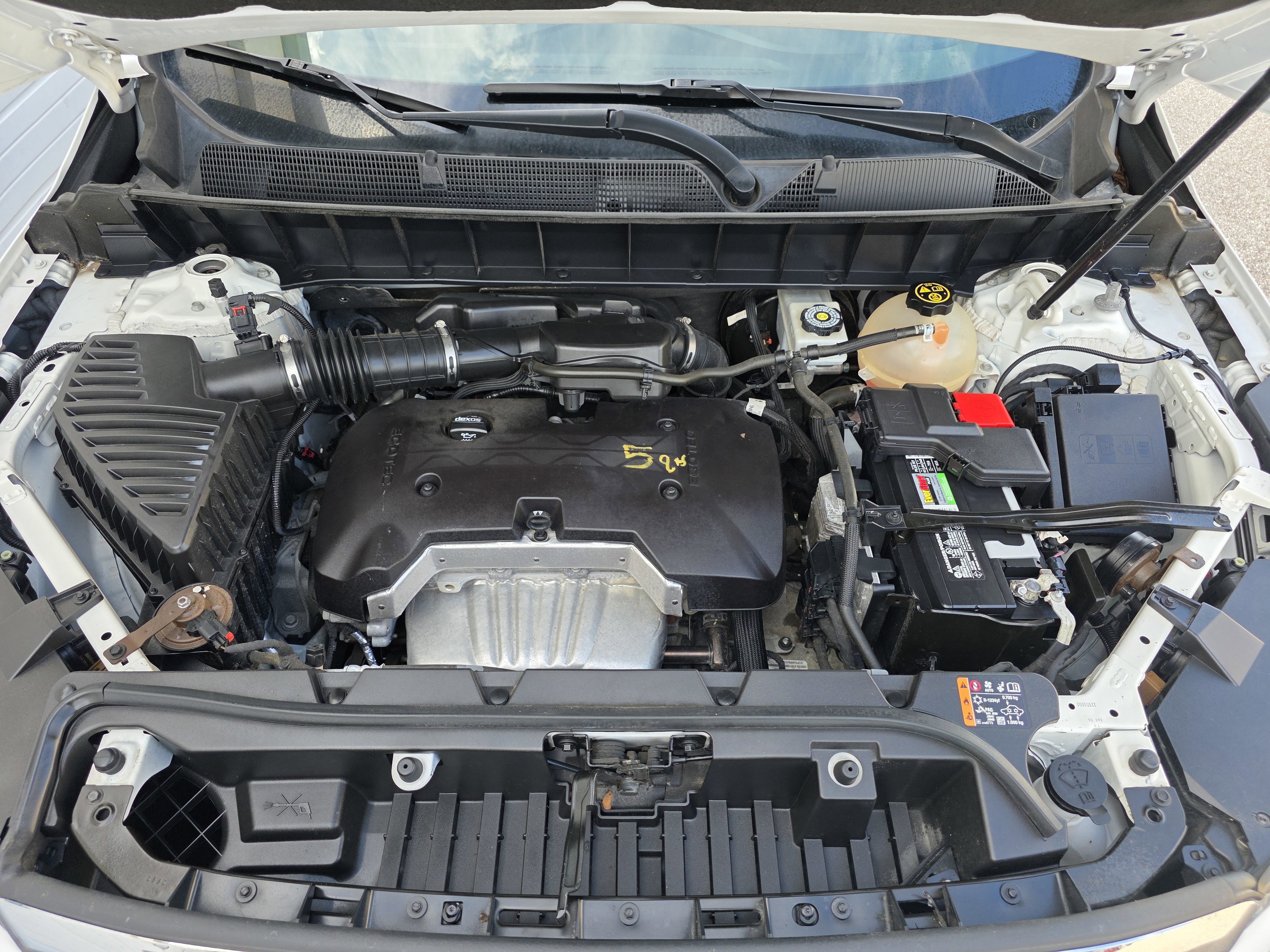 Used 2019 GMC Acadia SLE image 43