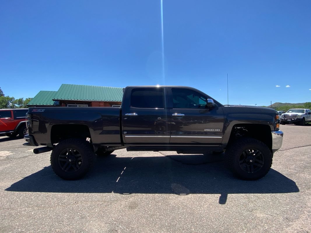 Used 2015 Chevrolet Silverado 2500 LTZ w/ Duramax Plus Package AWD/4WD image 2