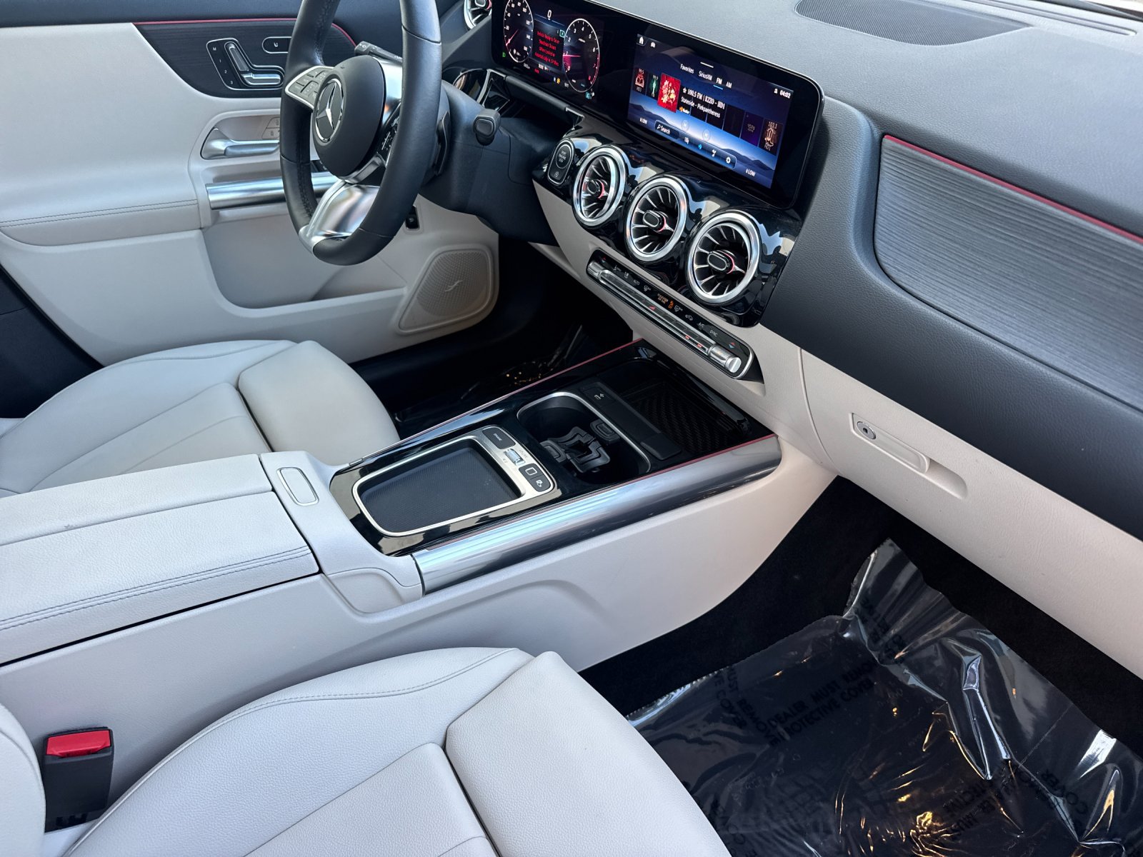 Used 2026 Mercedes-Benz GLA 250 image 15