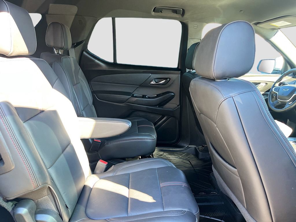 Used 2023 Chevrolet Traverse RS w/ LPO, Floor Liner Package FWD image 29