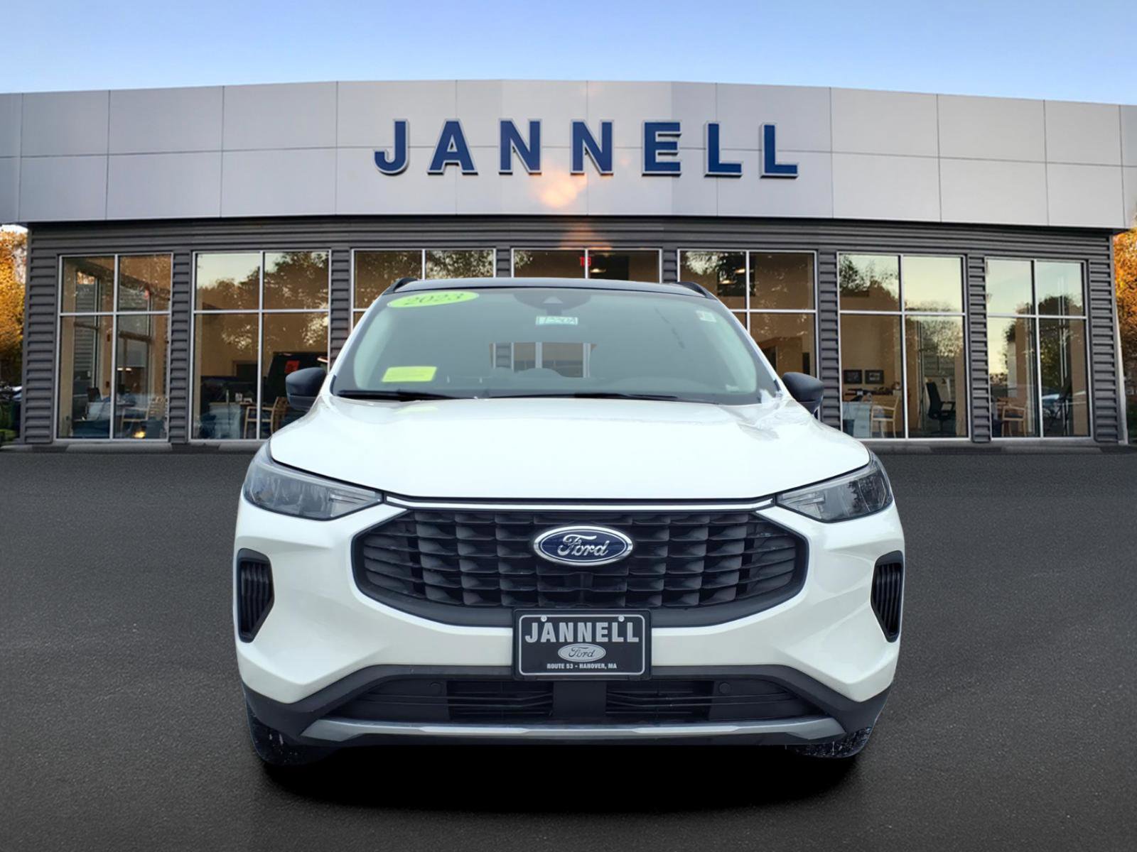 Used 2023 Ford Escape Active w/ Tech Pack #1 image 2