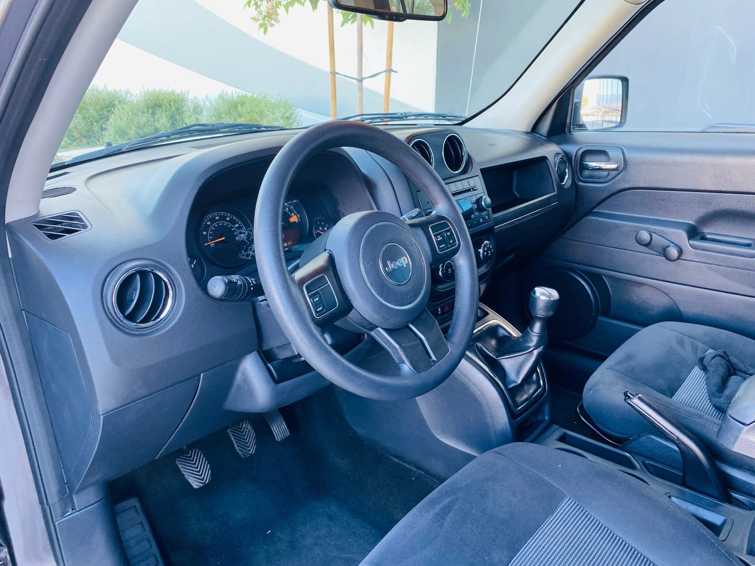 Used 2016 Jeep Patriot Sport FWD image 15