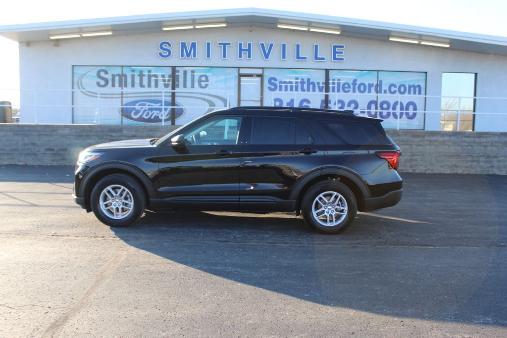 New 2026 Ford Explorer Active AWD/4WD image 4