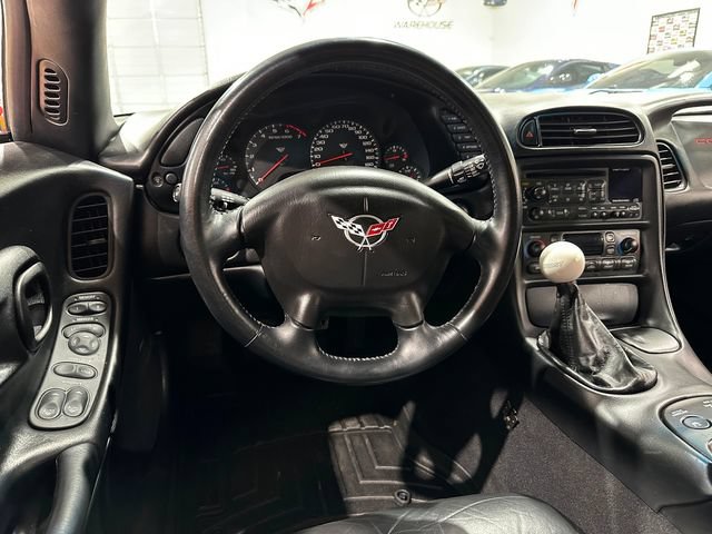 Used 1999 Chevrolet Corvette Convertible w/ Memory Pkg RWD image 10