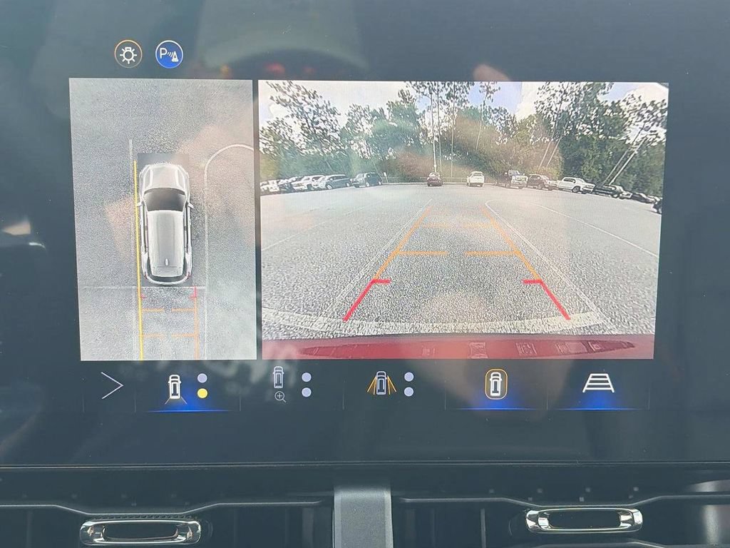 New 2026 Chevrolet Equinox RS w/ Convenience Package III FWD image 21