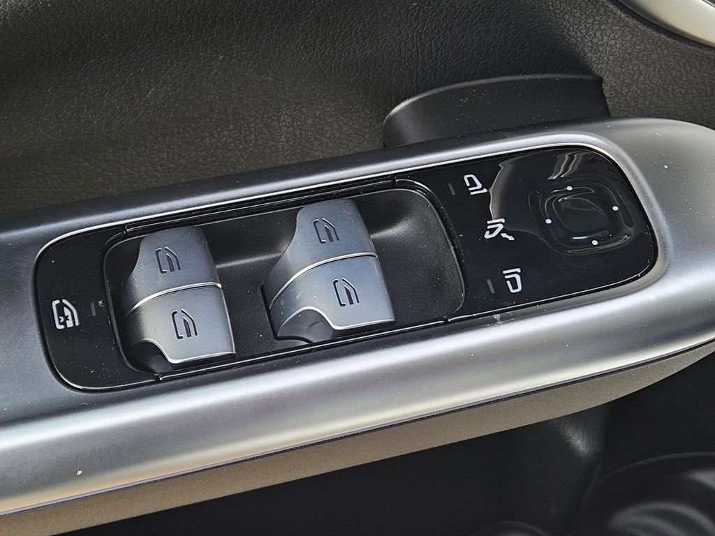 New 2026 Mercedes-Benz C 43 AMG 4MATIC Sedan image 15