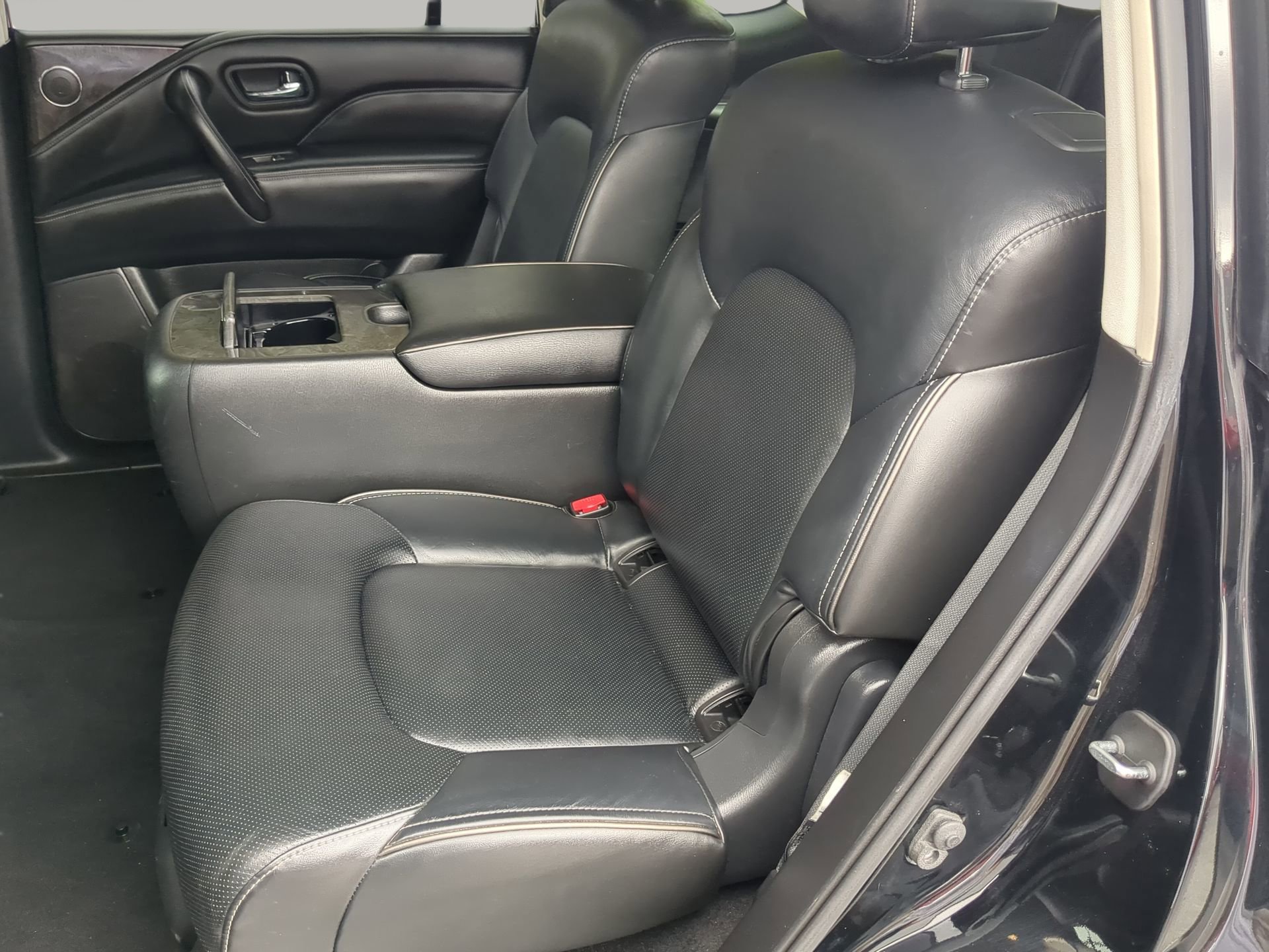 Used 2021 INFINITI QX80 Luxe image 42