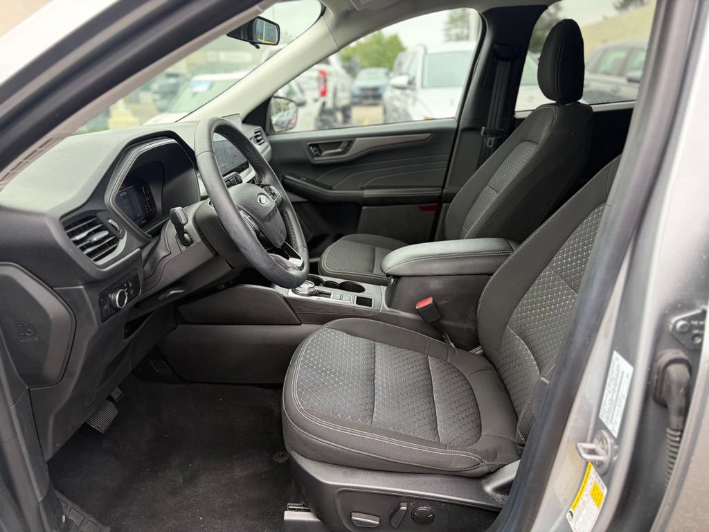 Used 2023 Ford Escape Active w/ Tech Pack #1 AWD/4WD image 22