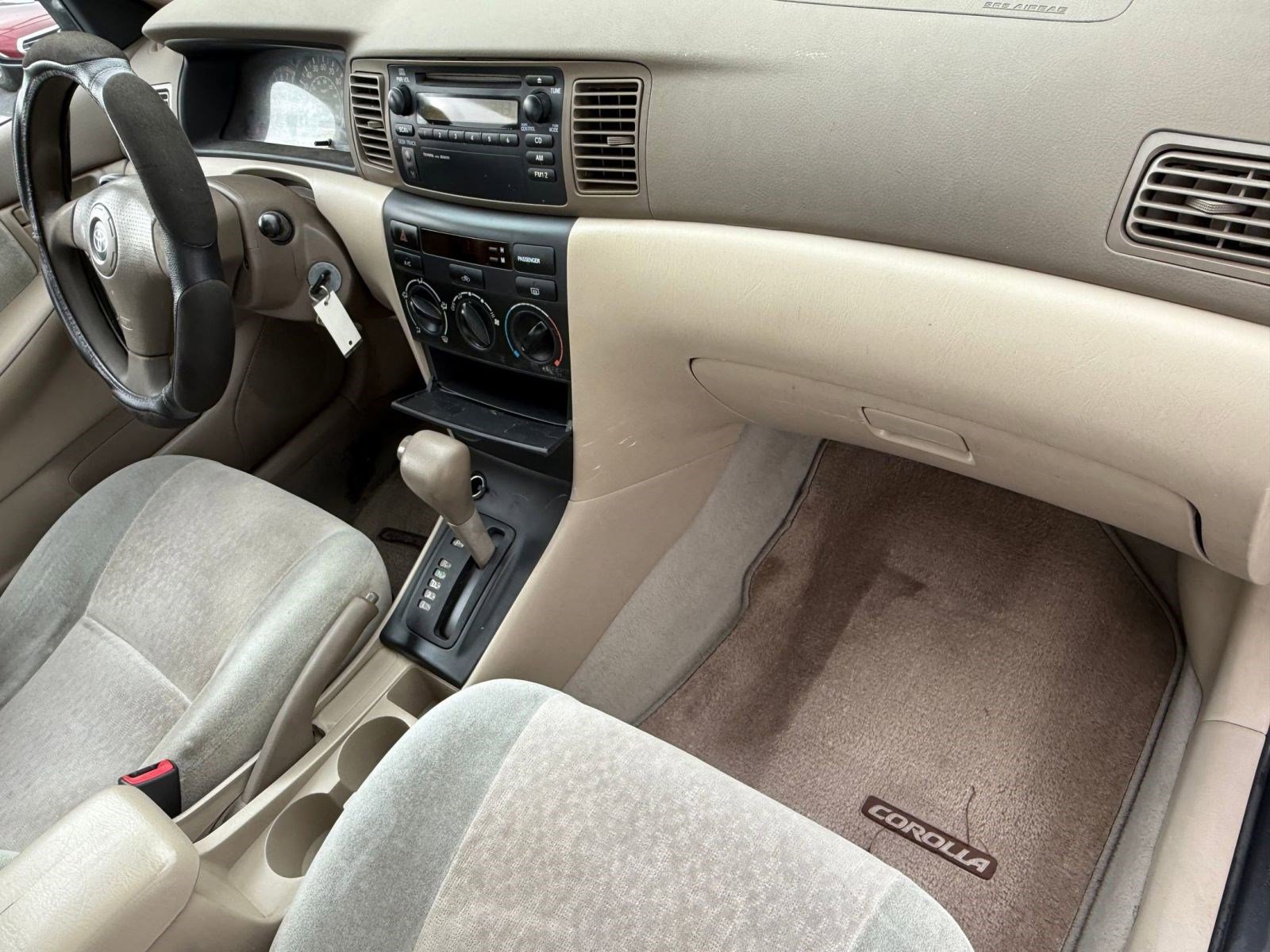 Used 2003 Toyota Corolla CE image 28