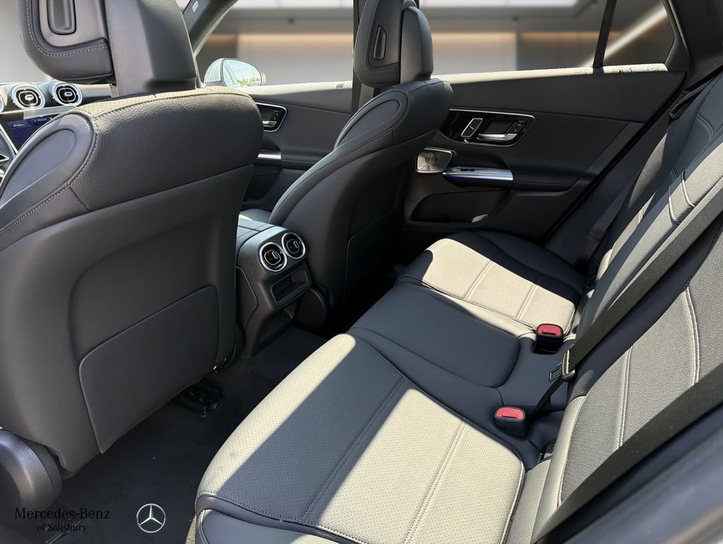 New 2026 Mercedes-Benz GLC 300 4MATIC image 9