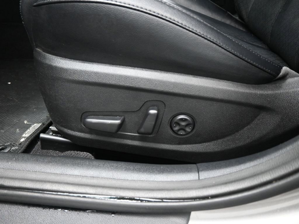 Used 2016 Kia Optima EX w/ Premium Package image 10