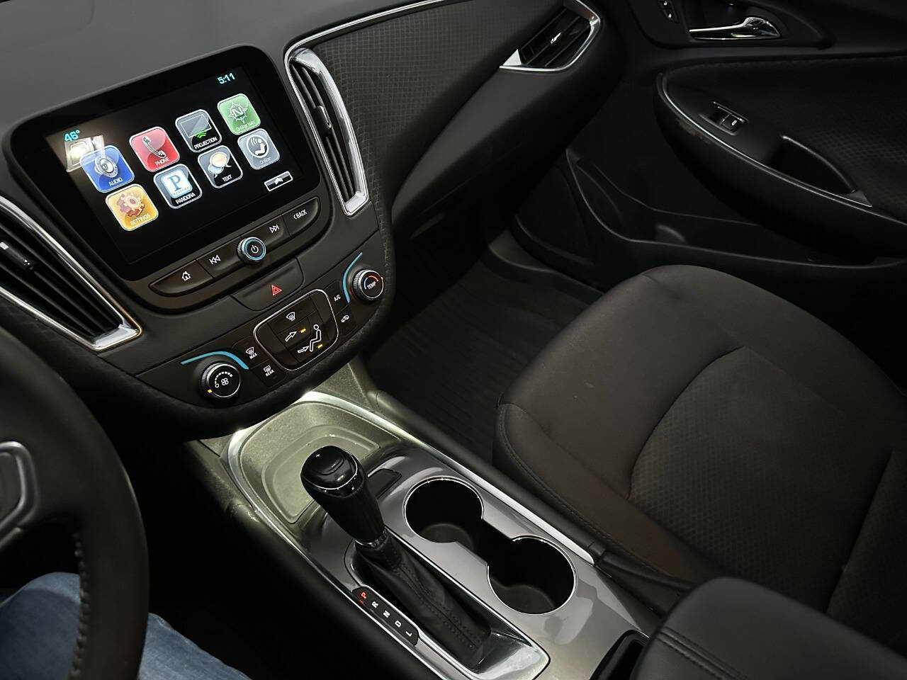 Used 2016 Chevrolet Malibu LT image 20