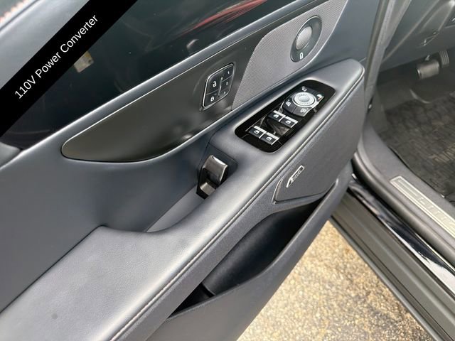 Used 2024 Lincoln Nautilus Reserve w/ Equipment Group 202A AWD/4WD image 16